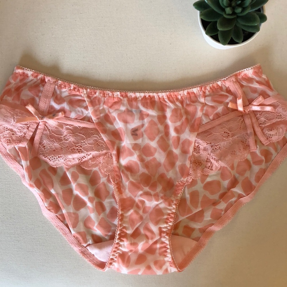 Never worn 💕